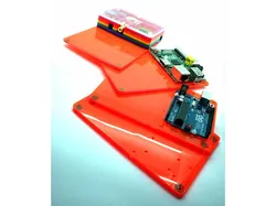 Multiholder - Prototyping Board for the Arduino and Rasperry Pi (also fits the Pibow)
