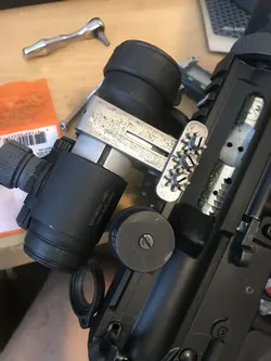 Ultra-Low Failure Point Optic Mount