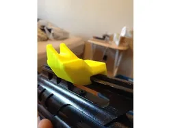 Paintball gun offset rail mounted sights