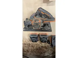 Circular saw wall mount