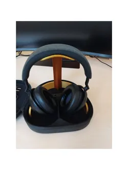 Sennheiser Momentum 4 Stand
