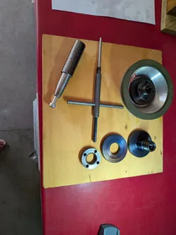 D Bit Grinder Wheel Arbor & Extraction Tool