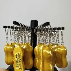 PEANUTS