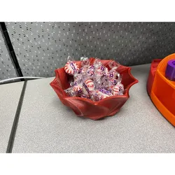 Recipiente para dulces - Decágono retorcido - Modelo de impresión 3D gratuito