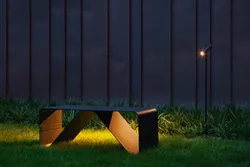 METAL OUTDOOR BENCH