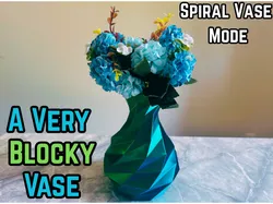 A Very Blocky Vase / Low Poly Vase