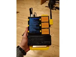 Handheld Cyberdeck (CyberPlug)